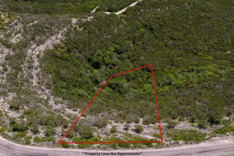 Residential Land in Mico, TX