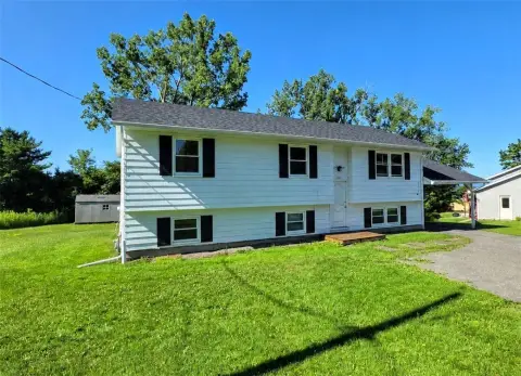 Two-Unit Residential Income Duplex