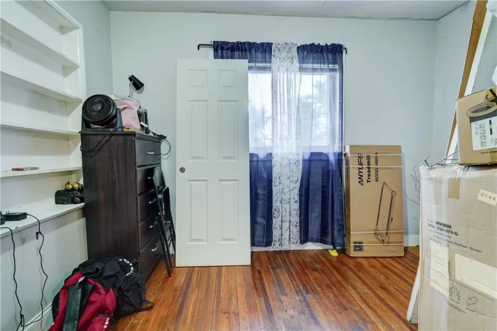 Picture 10