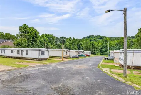 11-Lot Mobile Home Park