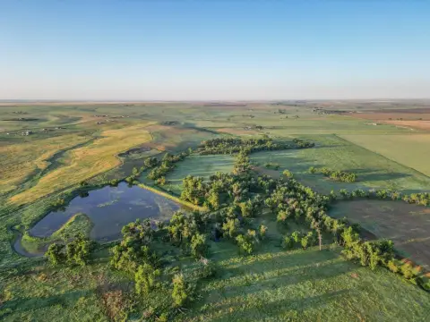 469 Acres Near Denver