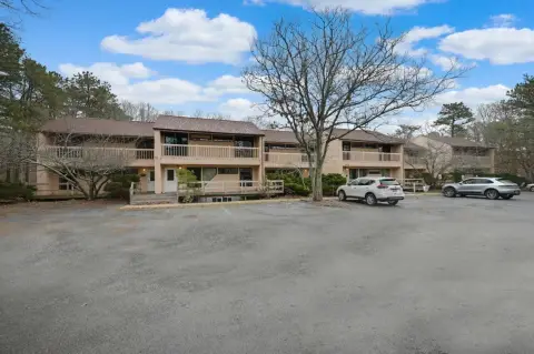 East Hampton Commercial Space Available