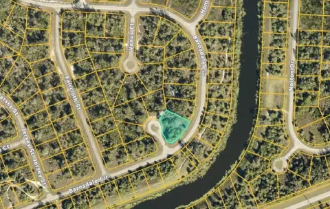 Residential Land in North Port