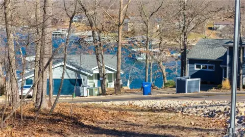 Lake Ozark Gentle Building Lot