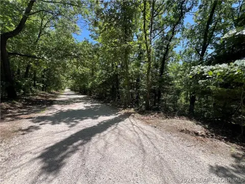 7.67 Acres in Osage Beach
