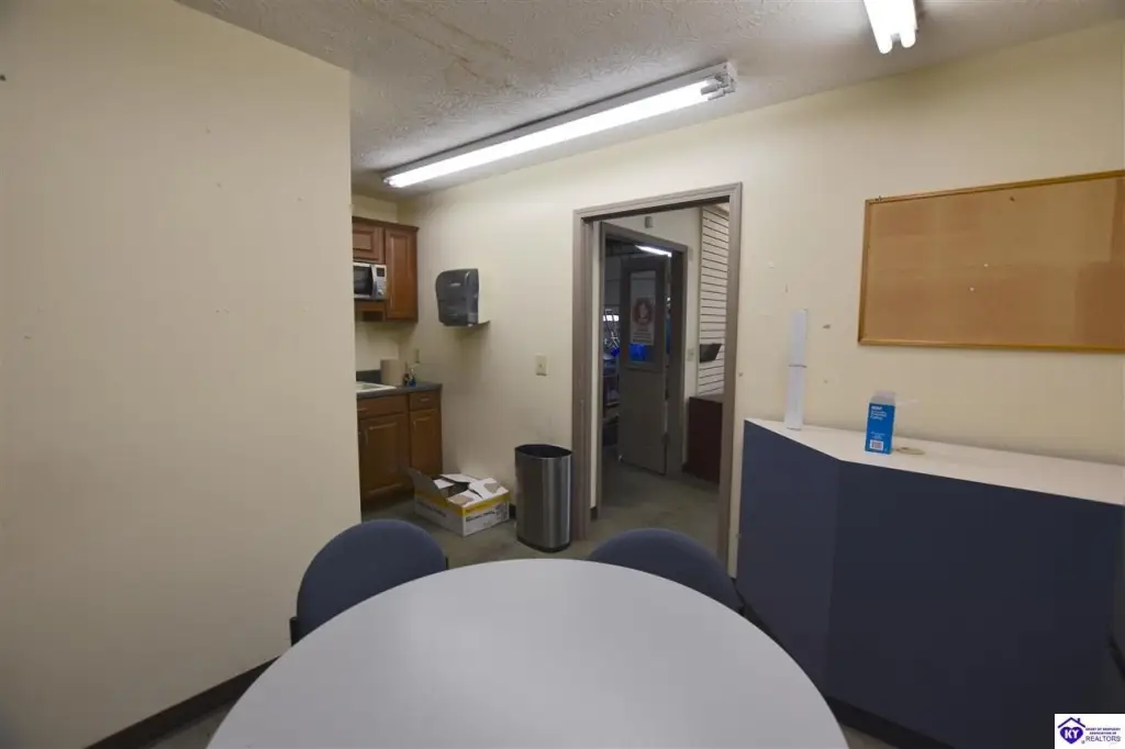 Picture 19
