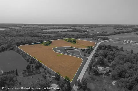 35 Acre Farm Retreat