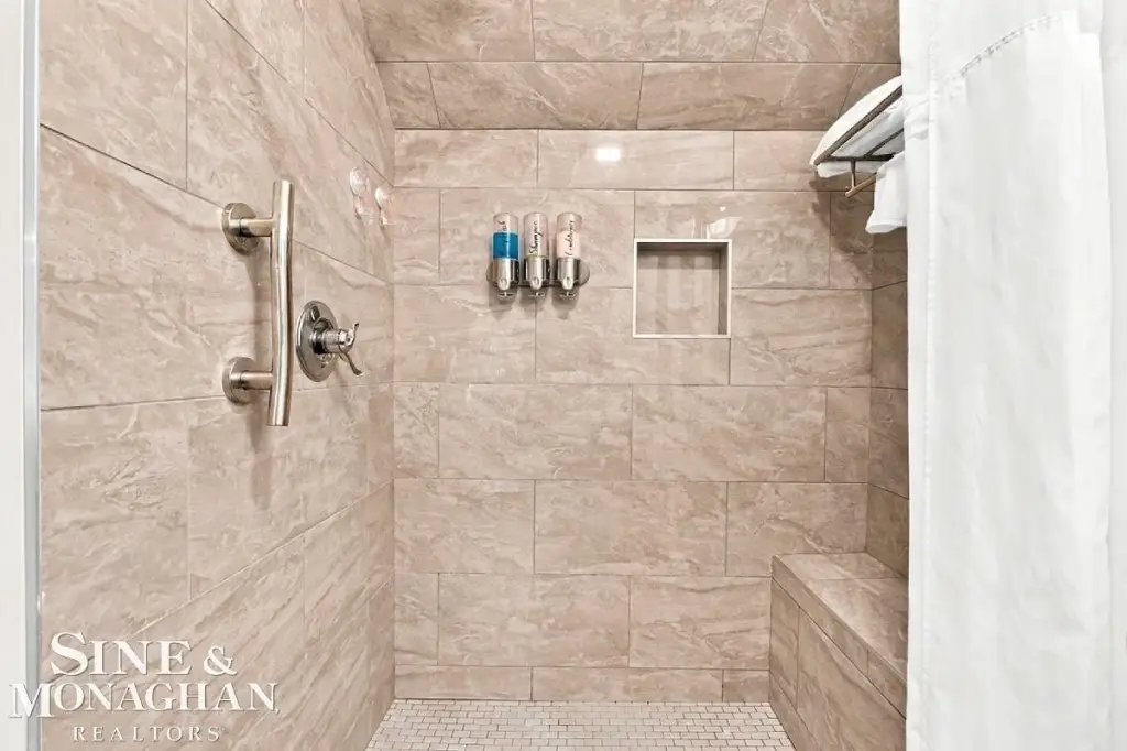 Picture 66
