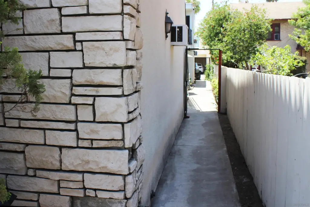 Picture 10