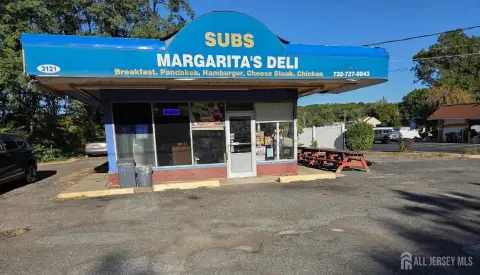 Retail Property in Sayreville, NJ