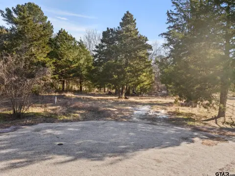 Residential Land in Brookwood Area