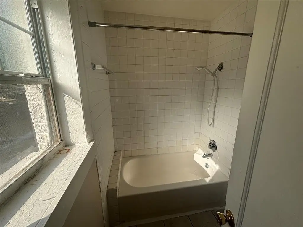 Picture 30