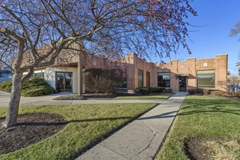 Joliet Commercial Space For Lease