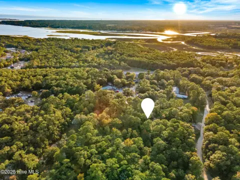 Unrestricted Land in Bolivia, NC