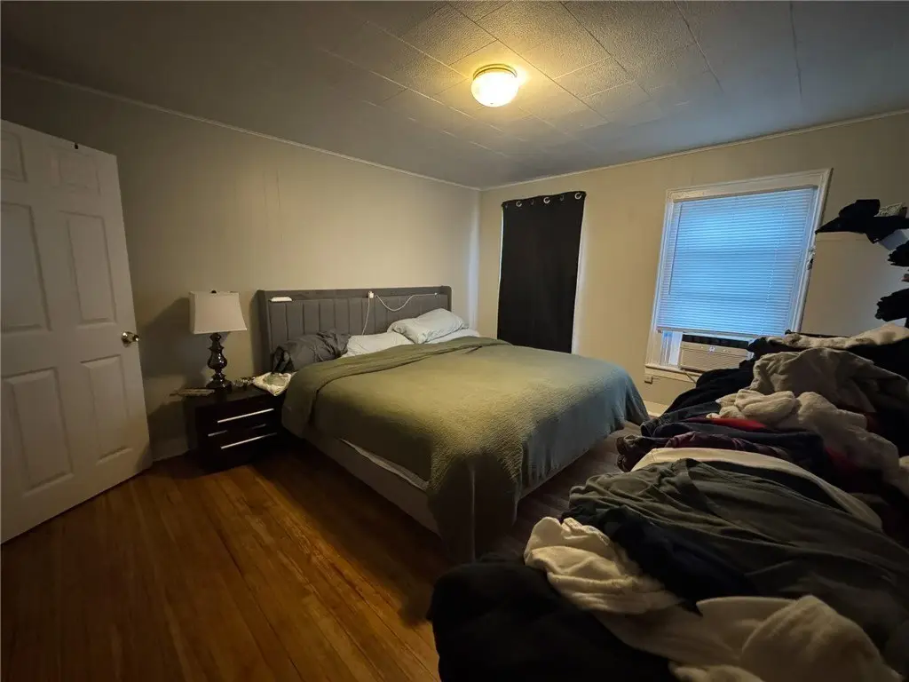 Picture 19