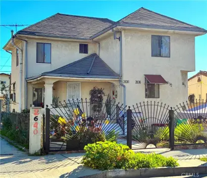 Los Angeles Fourplex in Lincoln Heights