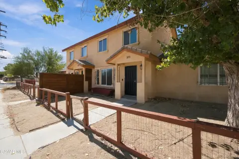 Two-Unit Townhome-Style Duplex