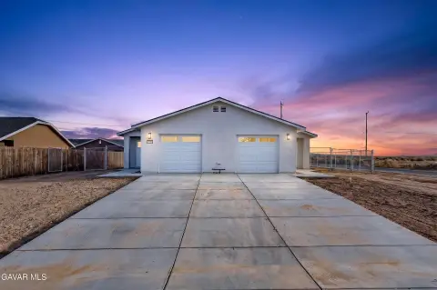New Construction Duplex with Garages