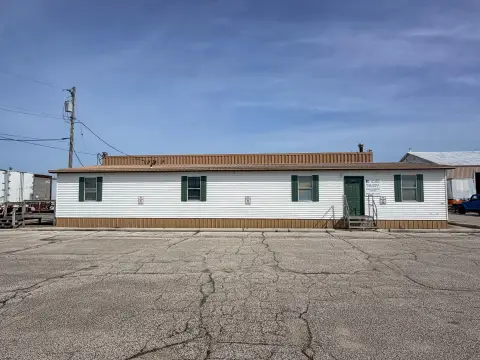 Warehouse Property with Overhead Doors