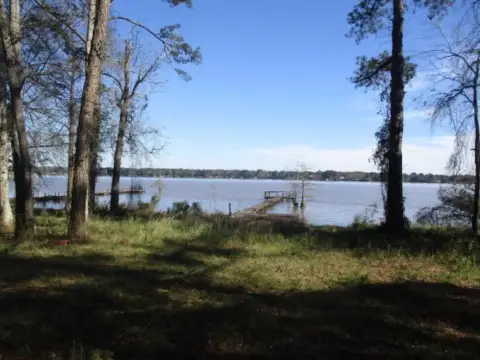 Waterfront Lot in Cobb, Georgia