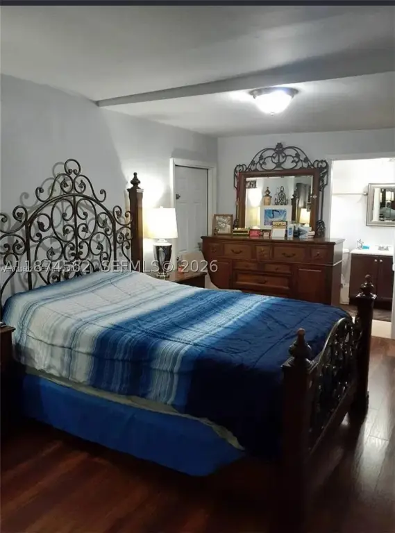 Picture 5