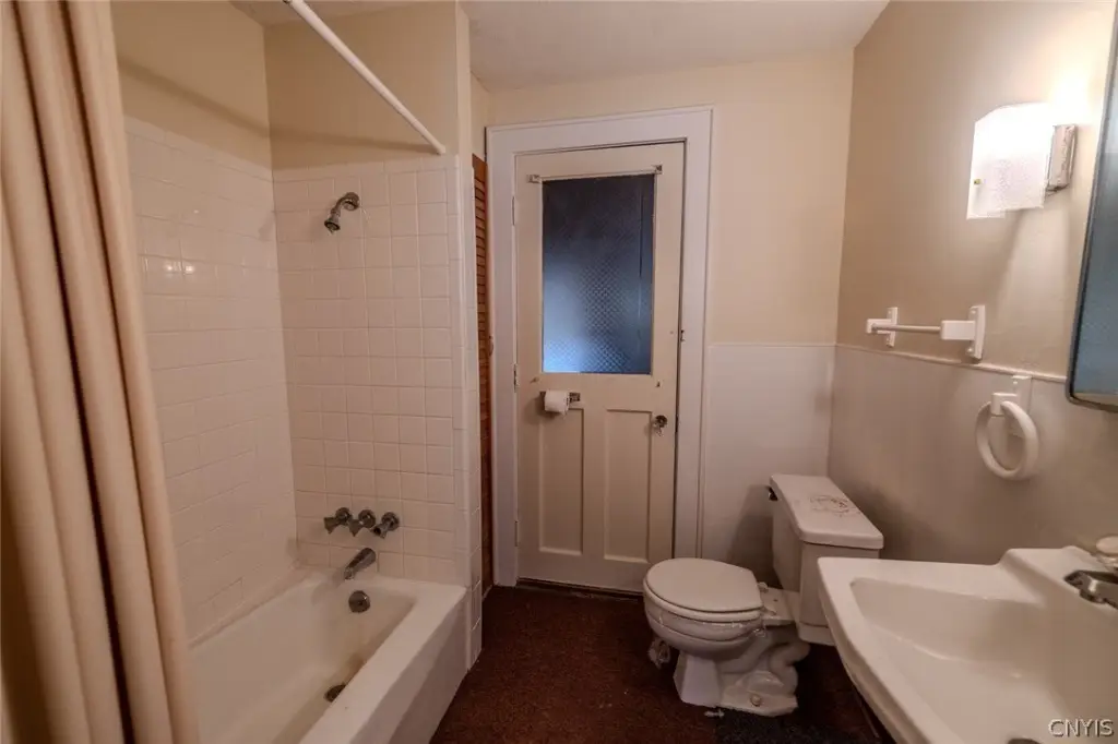Picture 19