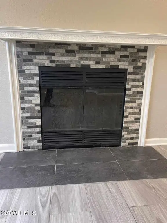 Picture 5