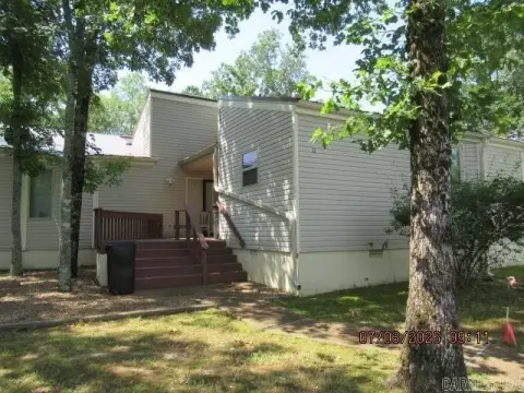 One-Level Residential Income Property