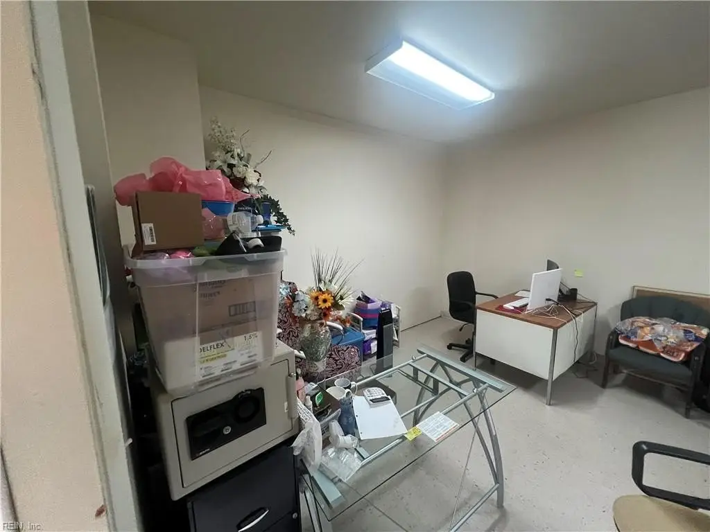 Picture 8