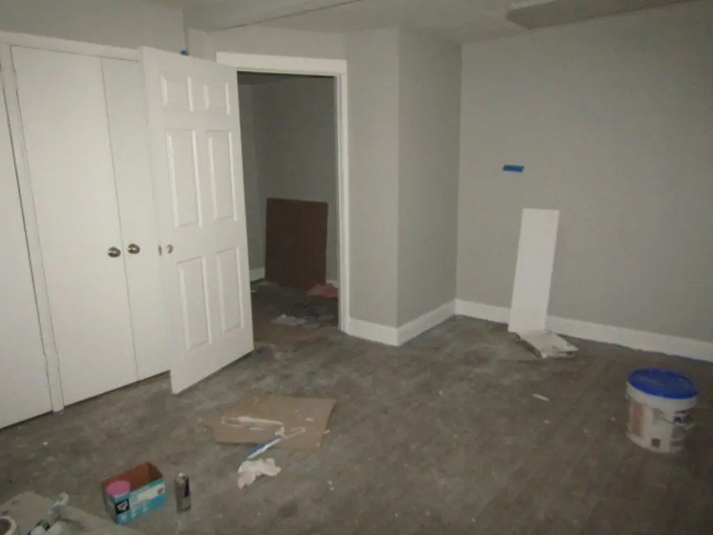 Picture 4