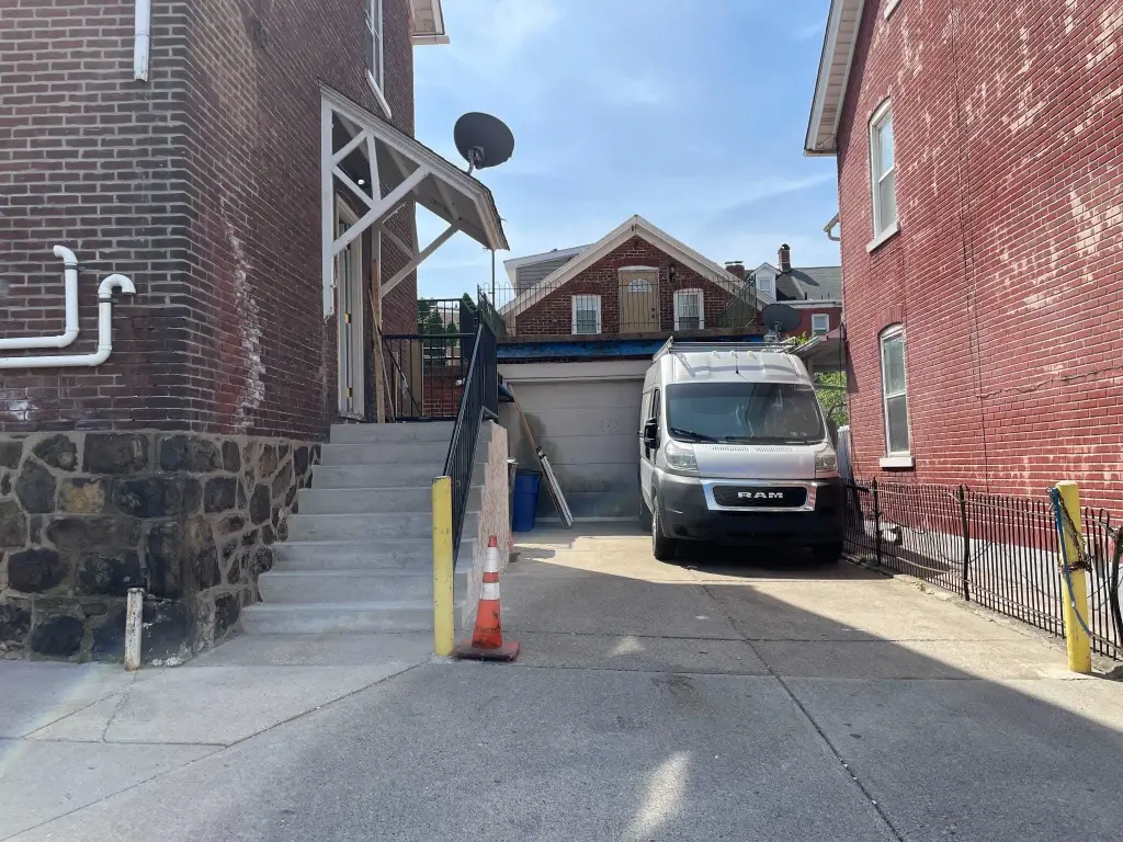 Picture 25