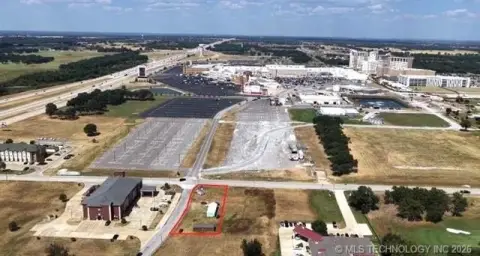Corner Commercial Land Near Casino