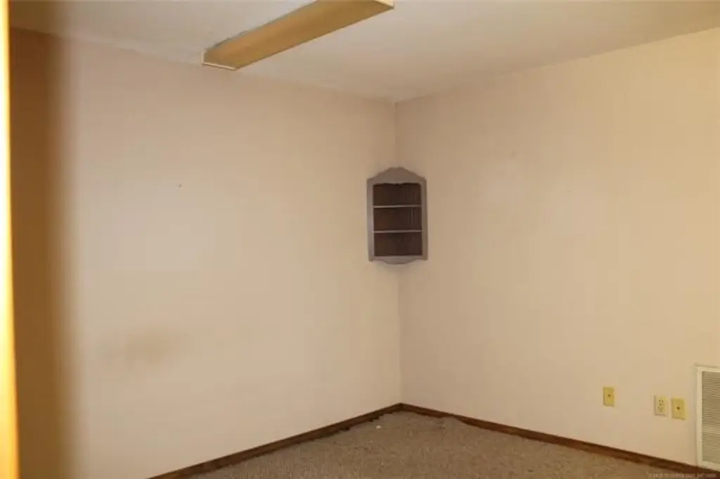 Picture 19
