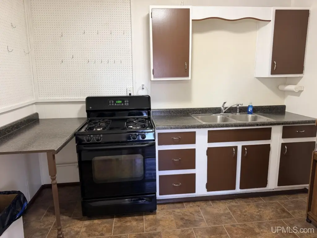 Picture 24