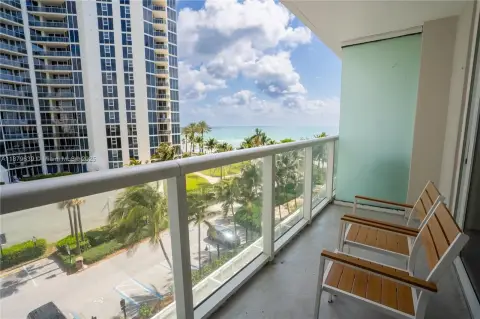 Oceanfront Studio in Sunny Isles