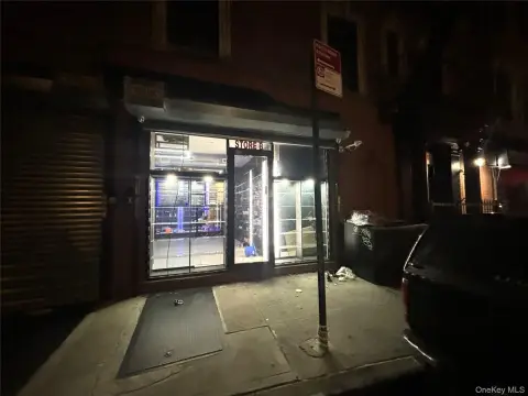 Renovated Commercial Space Near Pitkin