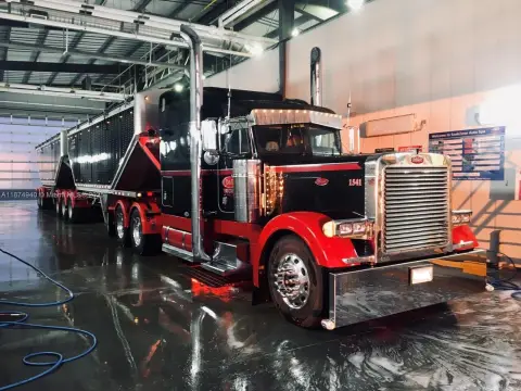 Turn-Key Truck Service Center