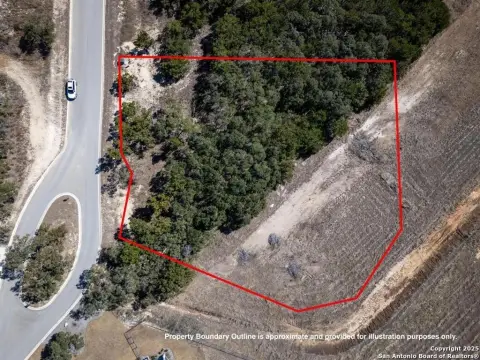 Residential Land in Boerne, TX