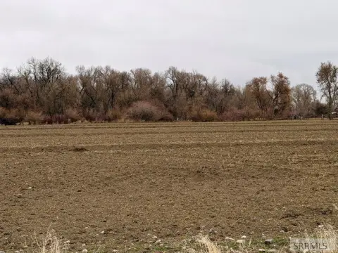 Acreage with Water Rights