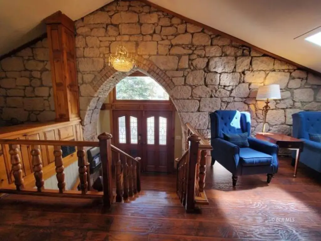 Picture 9