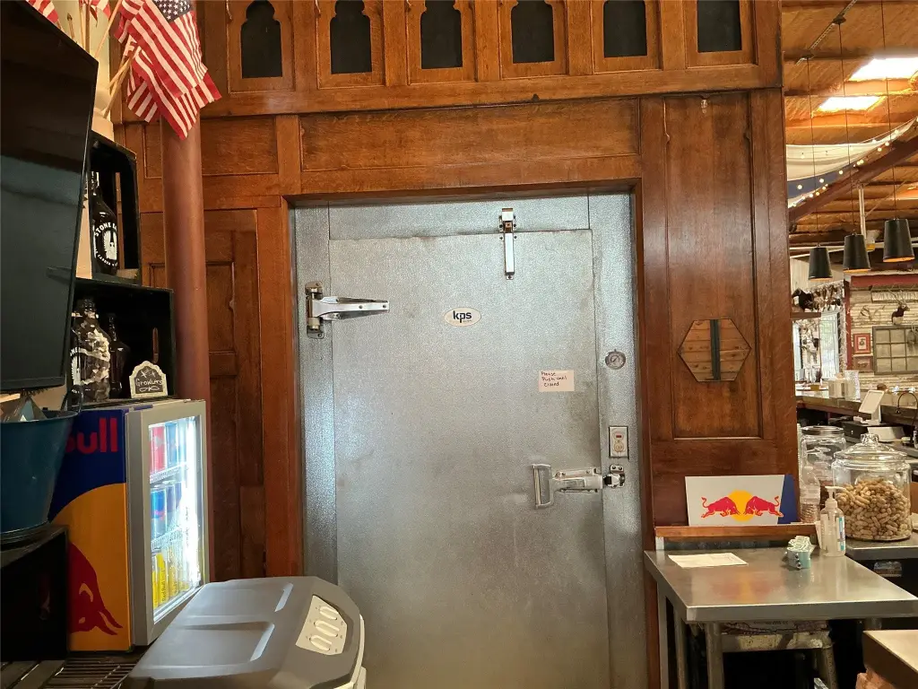 Picture 19