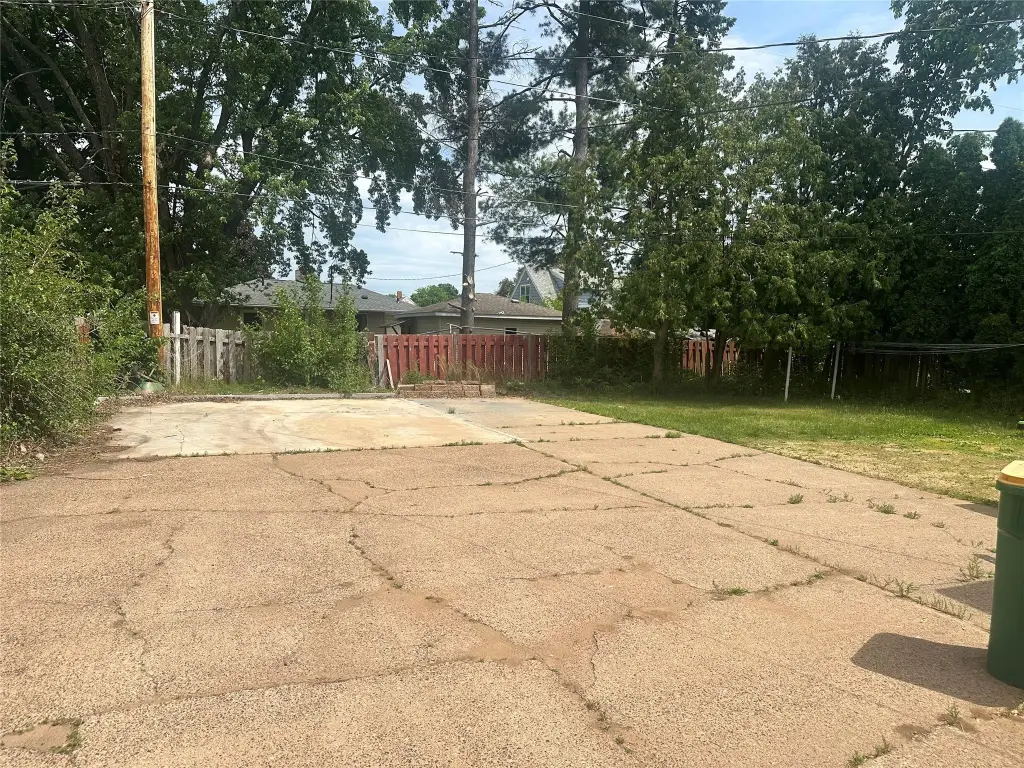 Picture 19