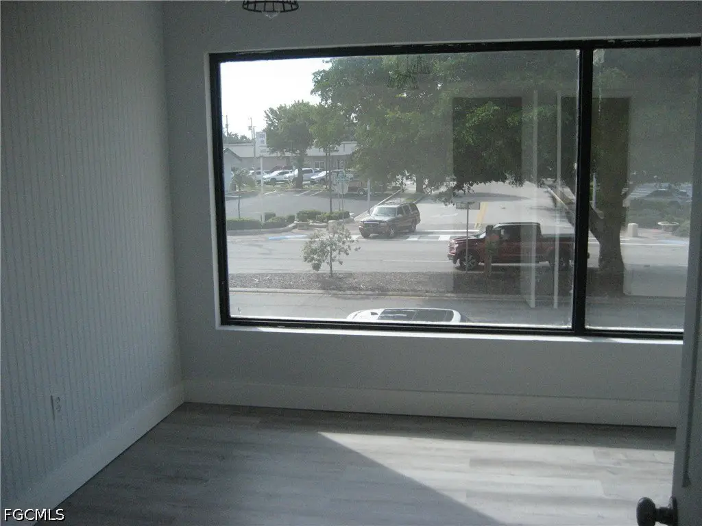Picture 19