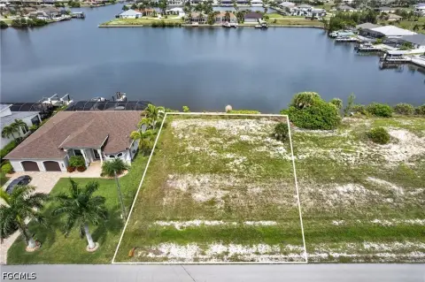 Direct Gulf Access Waterfront Lot