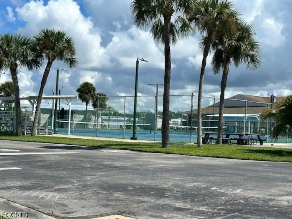 Picture 10