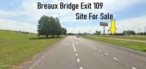 Bayou-Frontage Commercial Land