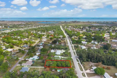 Residential Land in Fort Pierce