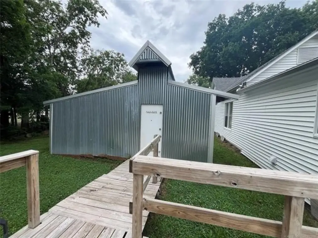 Picture 16