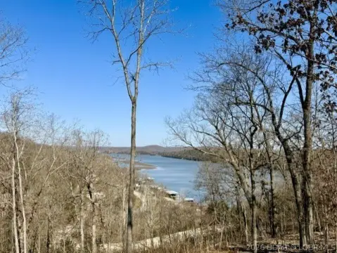 Lake View Acreage in Edwards
