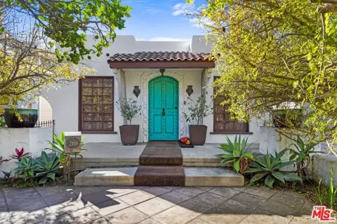 Santa Monica Oasis Compound